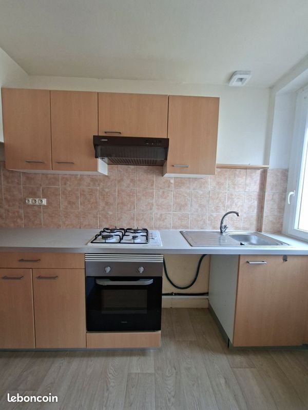 Maison 70 m² · à Auros · 70 m² · 700 €/mois