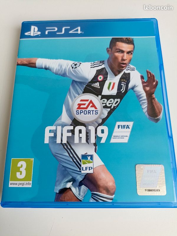 Fifa 19 PS4 TBE (image 1)