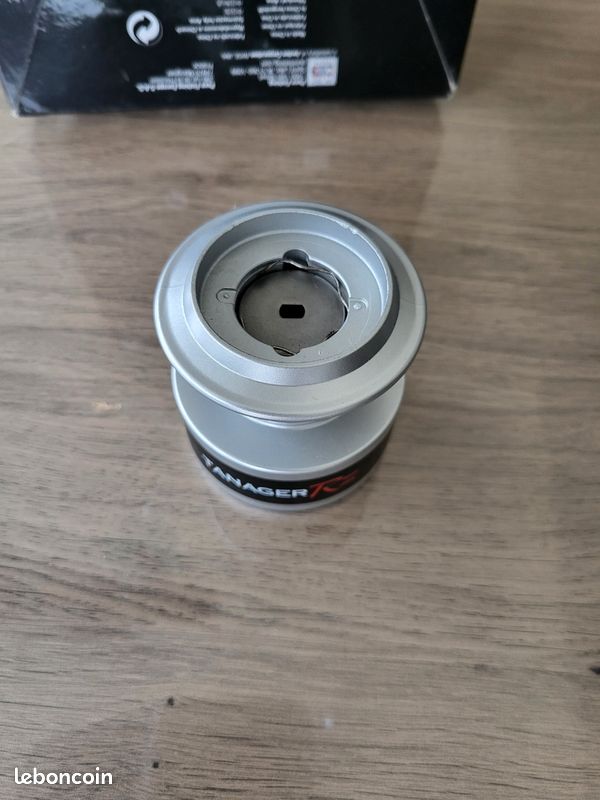 MITCHELL LARGE Bobine de fil pour moulinet dans sa boite