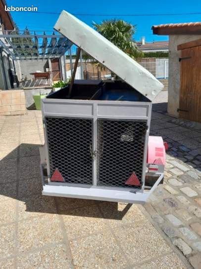 A vendre remorque à chien (image 3)