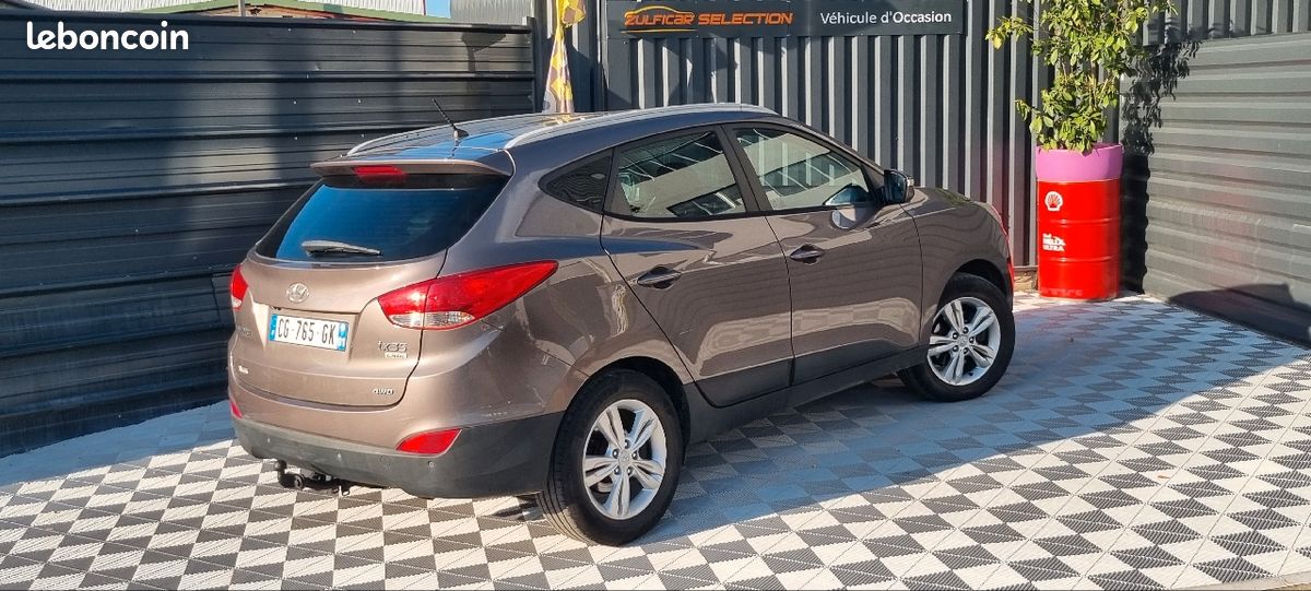 Hyundai ix35 4wd 2.0l 136cv 4x4 SUV (image 3)