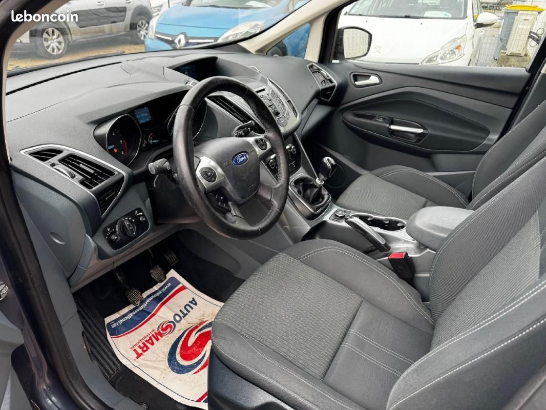 Ford Grand C-Max 1.6 TDCI 115 FAP Titanium X (image 6)