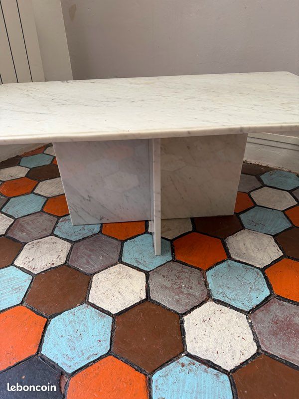 Véritable table basse en marbre (image 4)