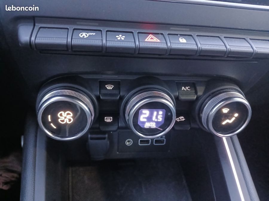 Renault Clio V 1.0 TCe 90 BVM6 ESPRIT ALPINE GPS 9.3" Cockpit JA17 (image 30)