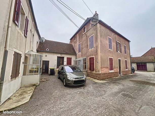 Immeuble 7 pièces 181 m²