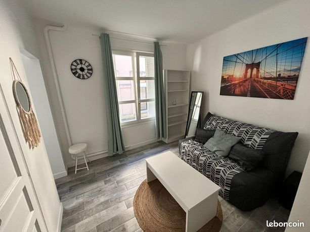 Studio 1 pièce 17 m²