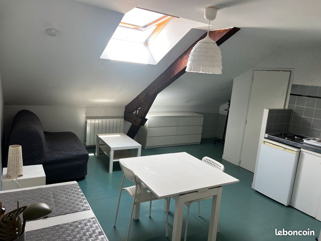 Appartement 1 pièce 14 m² · à Limoges · 14 m² · 330 €