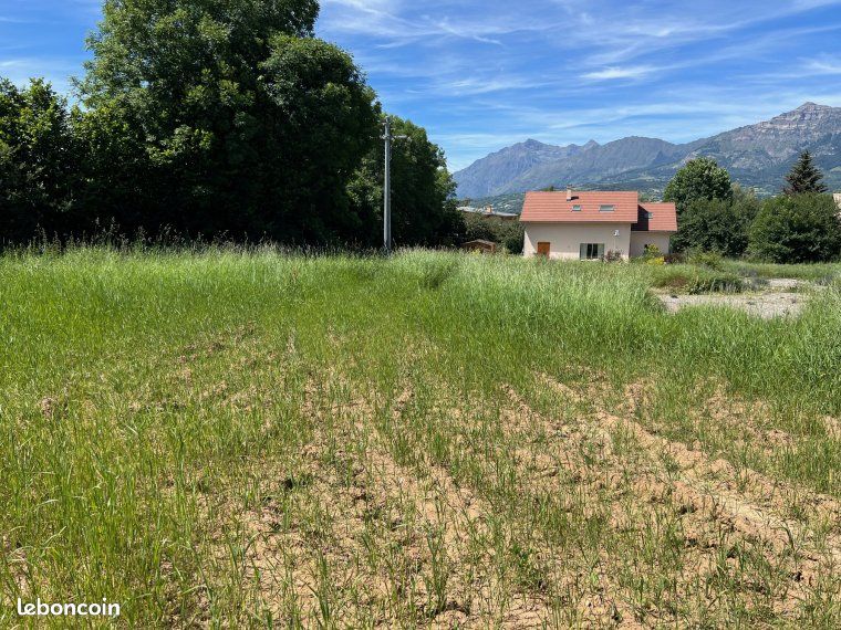 Terrain Forest Saint Julien · à Forest-Saint-Julien · 75 000 €