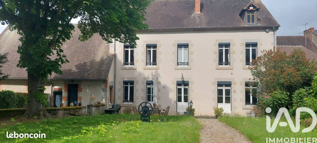 Maison 10 pièces 228 m² · à Gouzon · 228 m² · 340 000 €