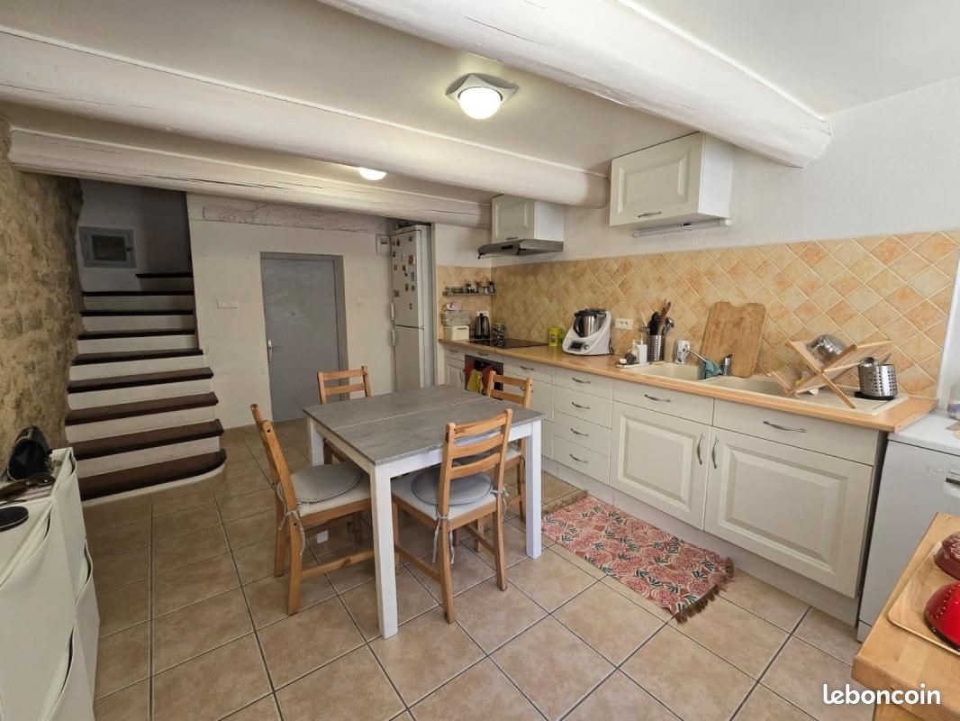 Maison 3 pièces 73 m² · à Pierrevert · 73 m² · 736 €/mois