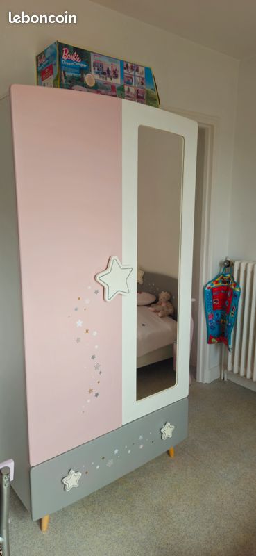 Chambre fille lit + table de chevet + armoire (image 7)
