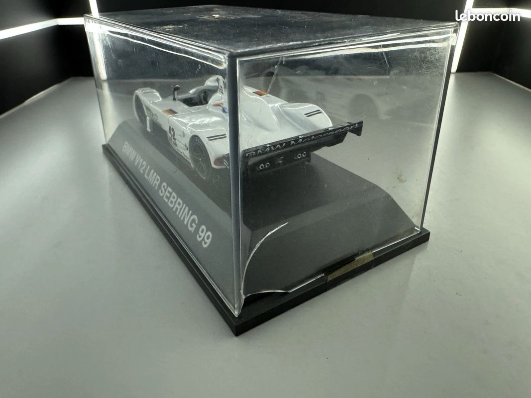 Minichamps BMW V12 LMR – Vainqueur 12H Sebring 1999, 1/43 En Boîte
