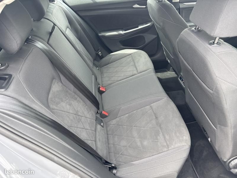 Volkswagen Golf 1.5 eTSI OPF 130ch Style DSG7 (image 9)