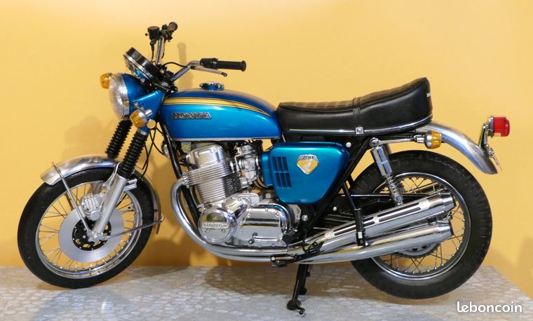 La Honda CB750 Four siempre luce bien, incluso a escala 1/12
