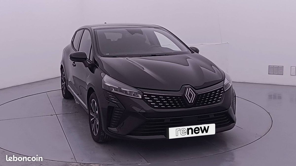 Renault clio e tech full hybrid 145 ch gsr2 techno (image 9)