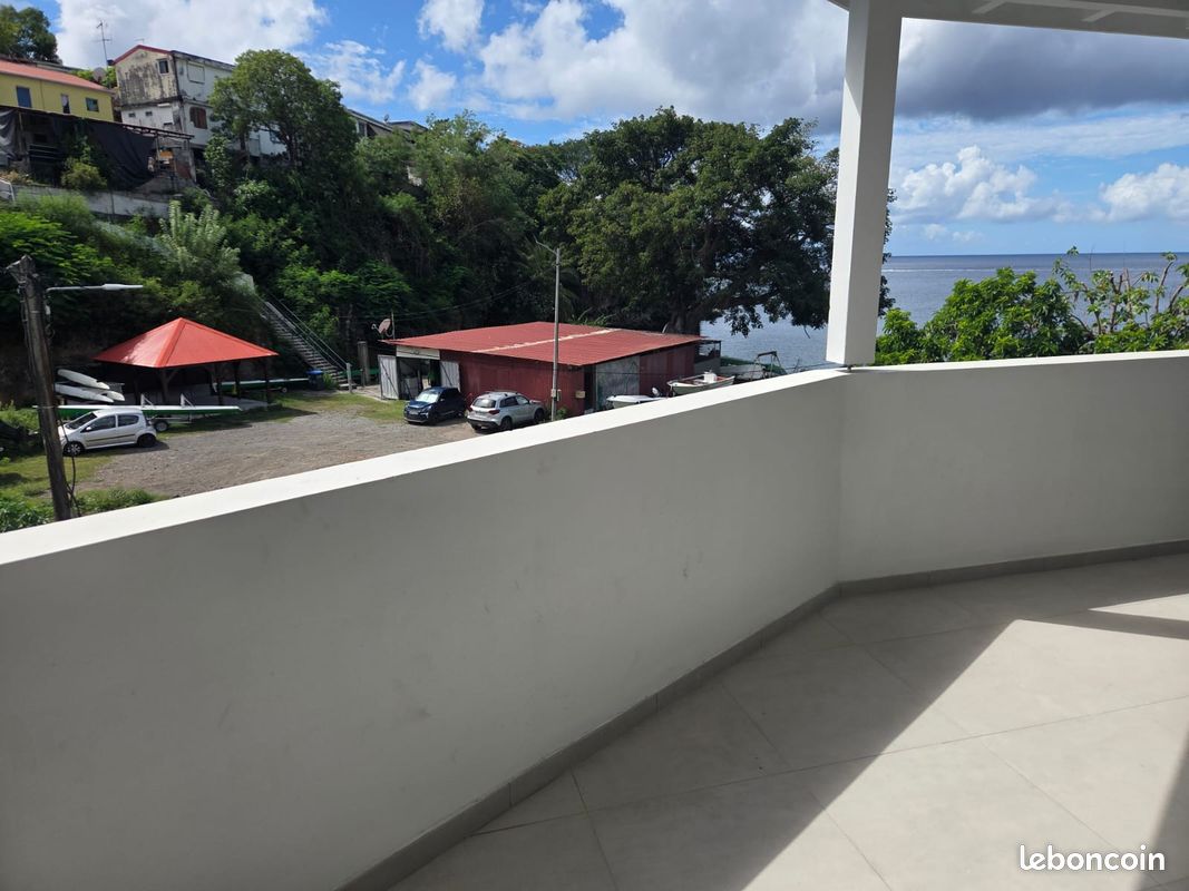 Appartement 4 pièces 130 m² · à Case-Pilote · 130 m² · 1 480 €/mois