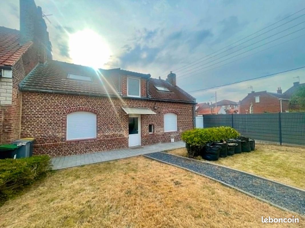Maison 4 pièces 97 m² · à Brebières · 97 m² · 179 900 €