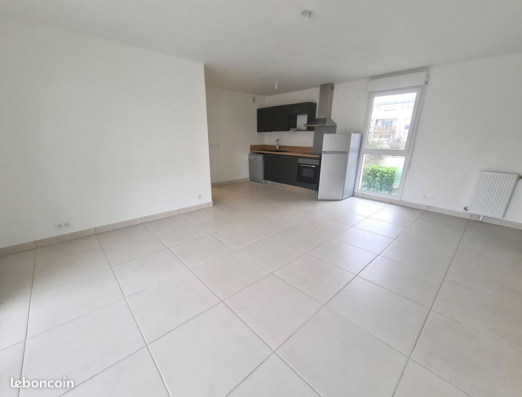 Appartement a louer dammarie-les-lys - 3 pièce(s) - 68 m2 - Surfyn