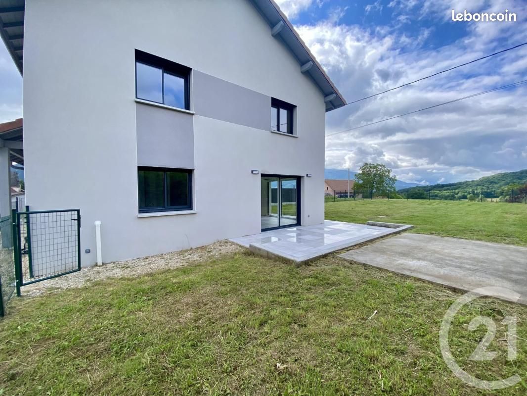 Maison 4 pièces 94 m² · à Parves Et Nattages · 94 m² · 1 200 €/mois