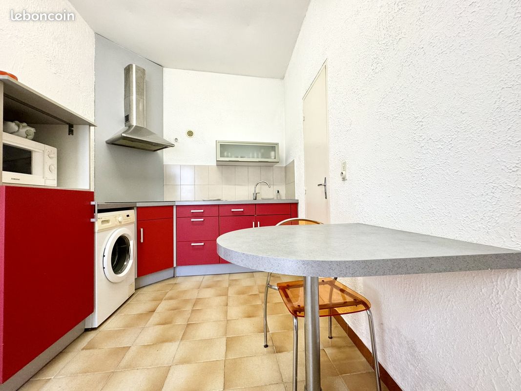 Appartement a louer nimes - 1 pièce(s) - 33 m2 - Surfyn