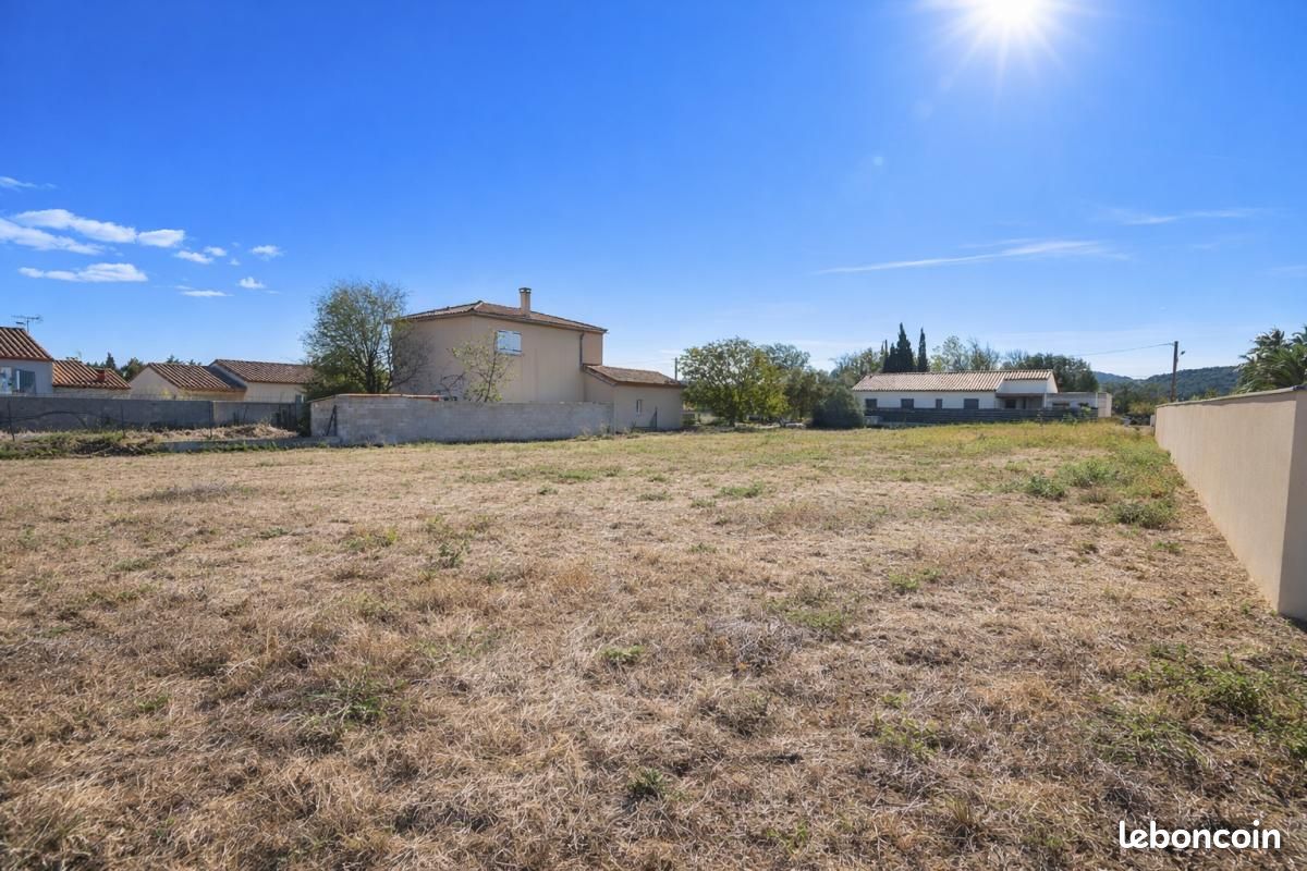 Terrain 785 m² Fabrezan · 55 000 €