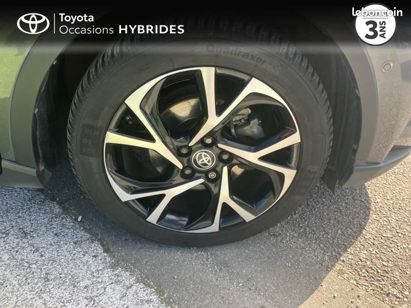 Toyota C-HR 184h Collection 2WD E-CVT MY22 (image 9)