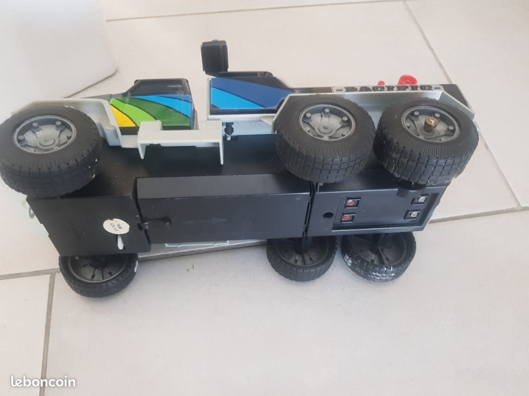 ANCIEN VINTAGE JEUX, jouet Joustra dépanneuse service camion Bérnard
