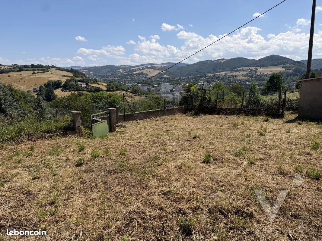 Maison 3 pièces 72 m² · à Le Chambon-Feugerolles · 72 m² · 99 900 €