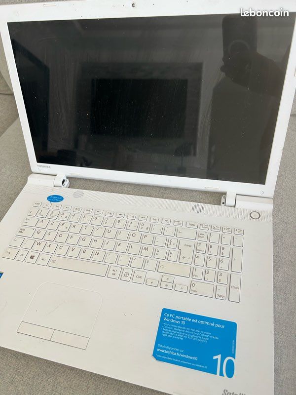 Ordinateur portable Toshiba c70 (image 2)