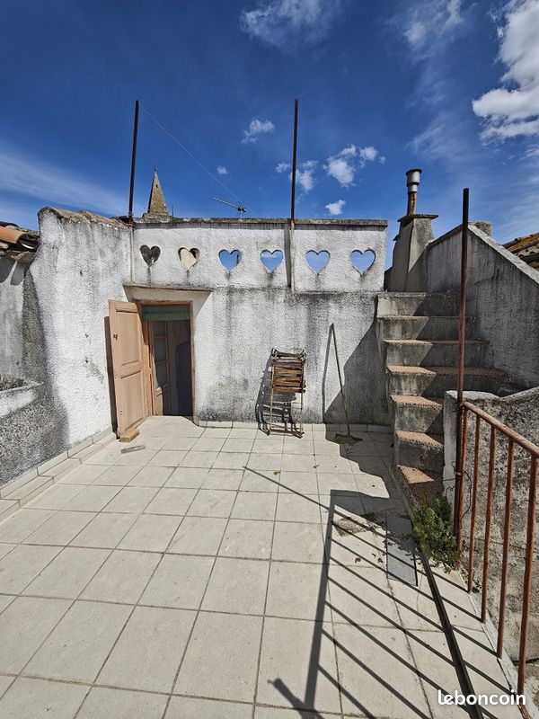 Maison 4 pièces 140 m² · à Saint-Pargoire · 140 m² · 160 000 €