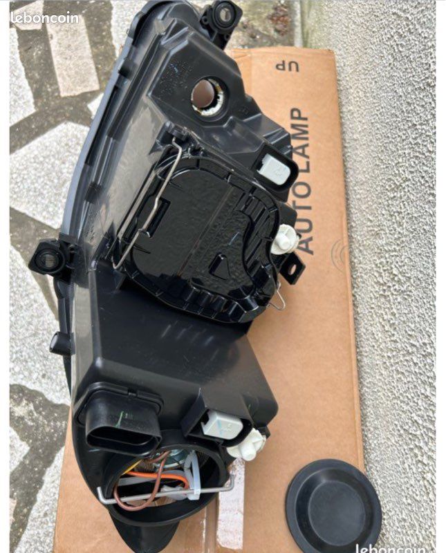 Phare avant droit Seat Altéa et Altéa XL (image 2)