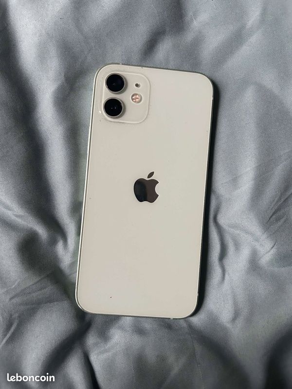 IPhone 12 (image 1)