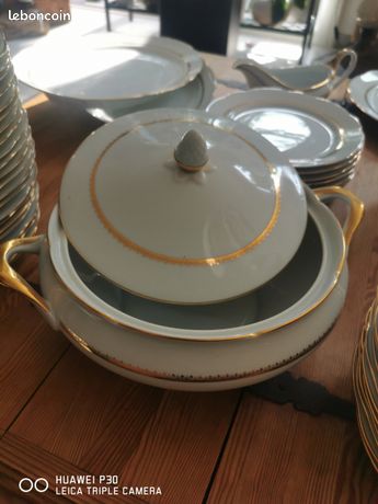 Service À Vaisselle En Porcelaine De Sologne Arquian 58310 Arts de la table