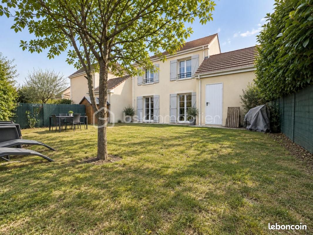 Maison 4 pièces 83 m² · à Villejust · 83 m² · 348 000 €