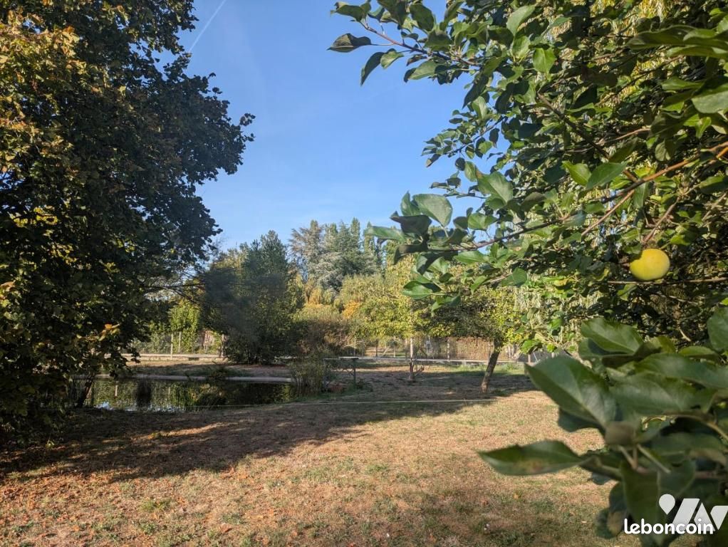 Terrain 1500 m² · à Veigné · 1 500 m² · 224 700 €