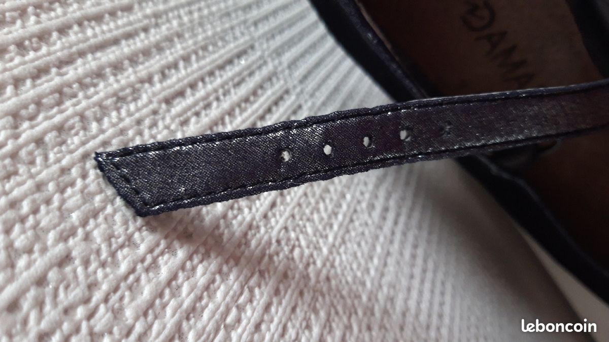 Chaussures Damart simili daim T40 (image 8)