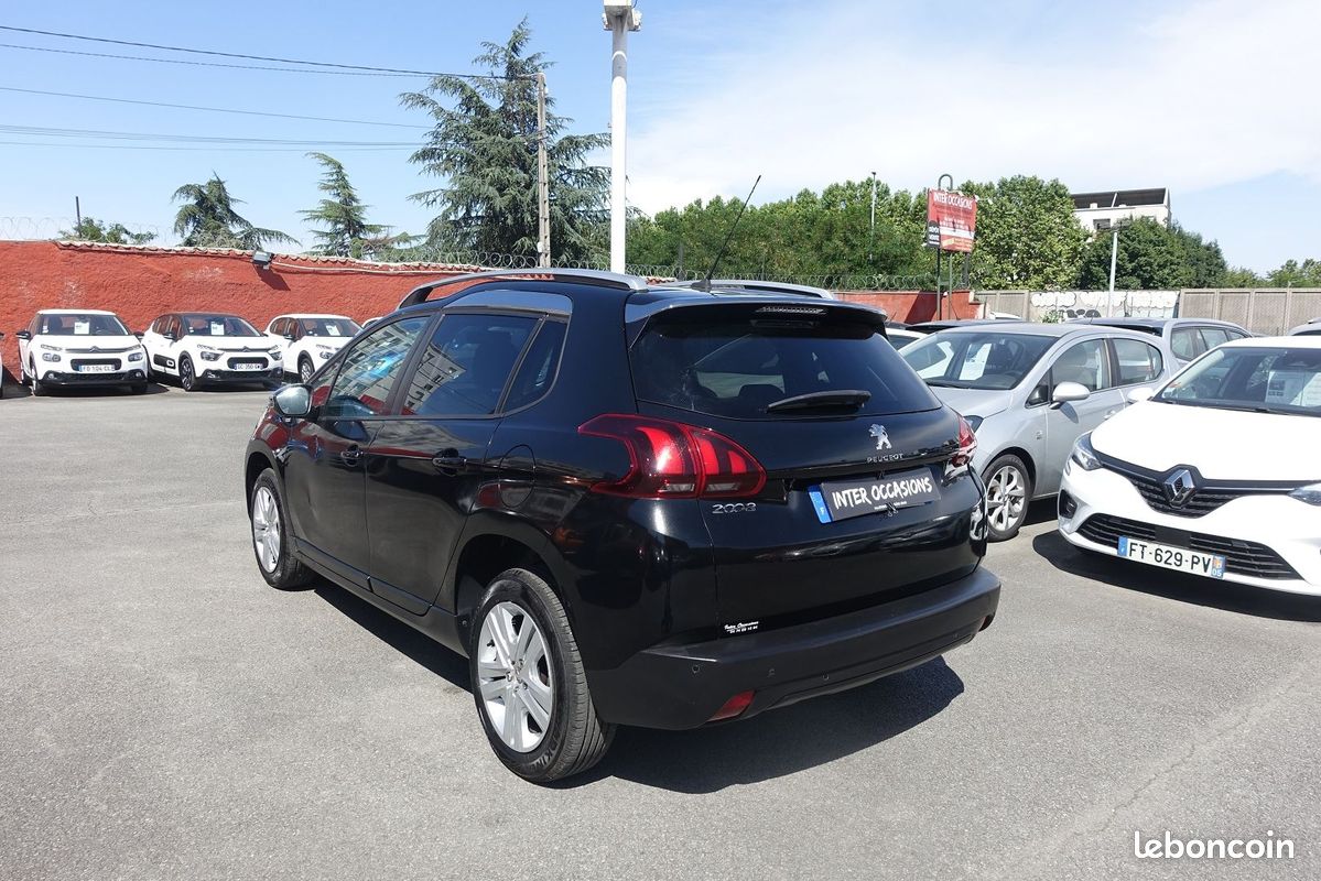 Peugeot 2008 1.6 BLUEHDI 100CH STYLE (image 8)