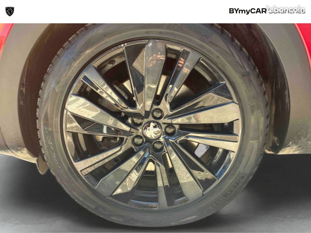 PEUGEOT 3008 Hybrid4 300 e-EAT8 GT Pack (image 14)