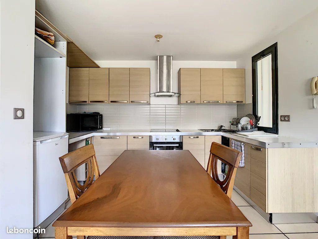 Appartement 2 pièces 40 m² · à Saint-Pierre · 40 m² · 690 €/mois