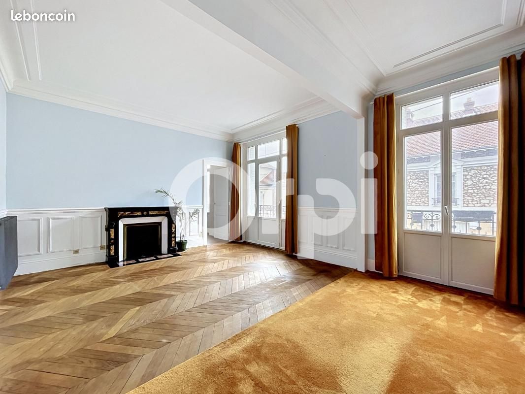 Appartement 3 pièces 72 m² · à Montereau-Fault-Yonne · 72 m² · 149 000 €
