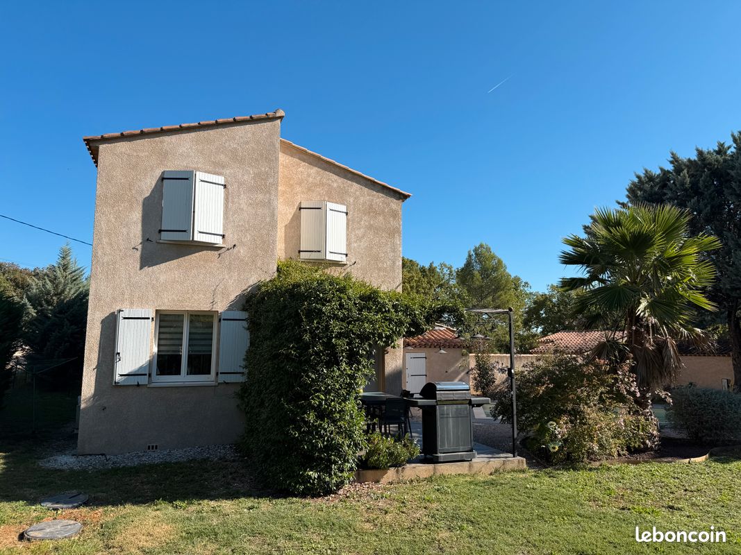 Maison 5 pièces 120 m² · à Saint-Maximin-la-Sainte-Baume · 120 m² · 459 000 €