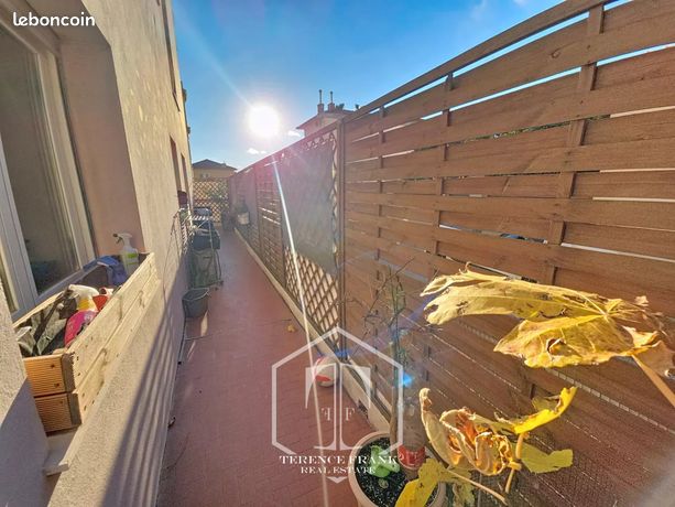 Appartement 4 pièces 77 m² — 22