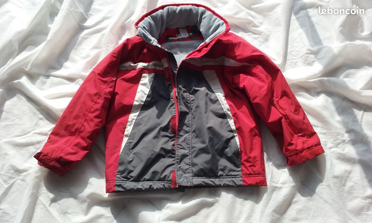 Blouson de Ski - Rouge, Gris et Blanc (image 1)