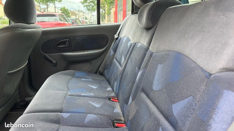 Renault clio 2 1.2 60 cv rxe - paiement en 4 fois possible (image 11)