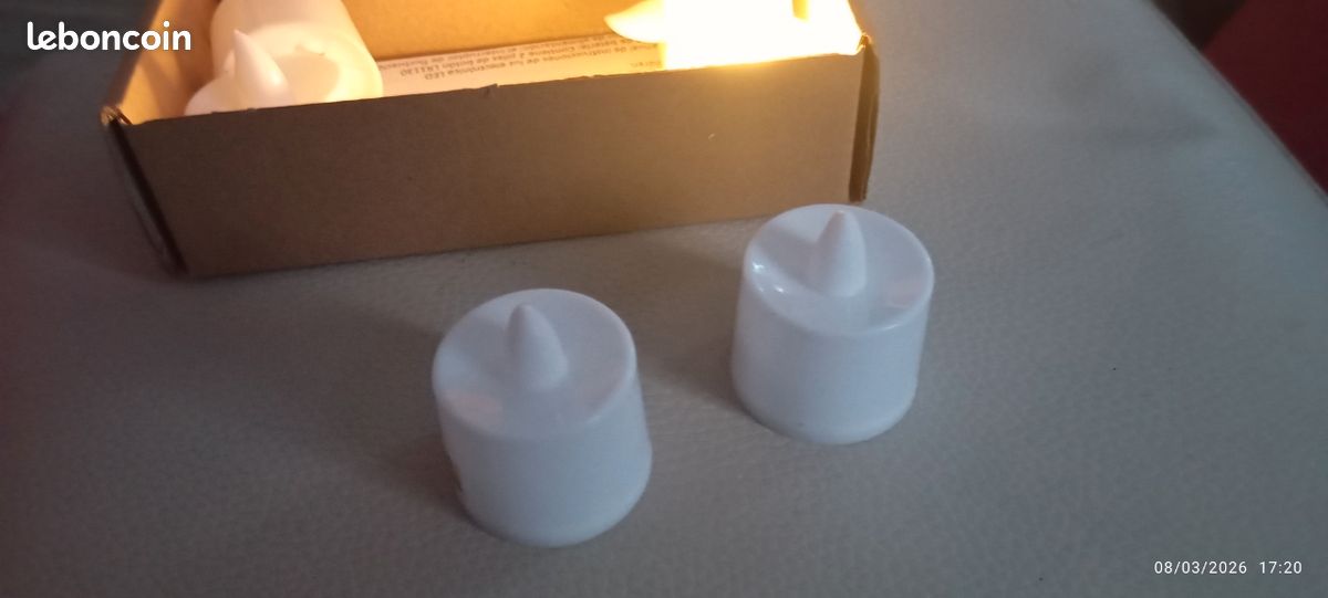 Lot de 6 Bougies Led Neuve fonctionnant avec petites piles rondes fournies avec (image 3)