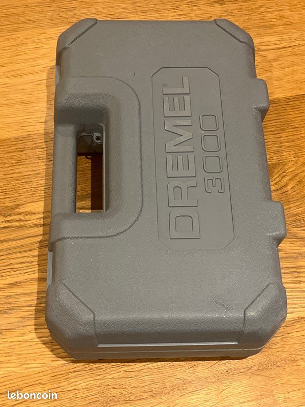 Boîte DREMEL 3000 (image 1)