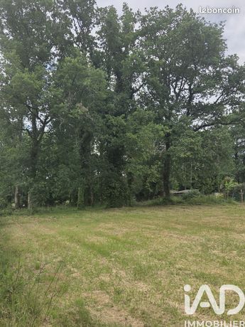 Terrain 2180 m² Jussas