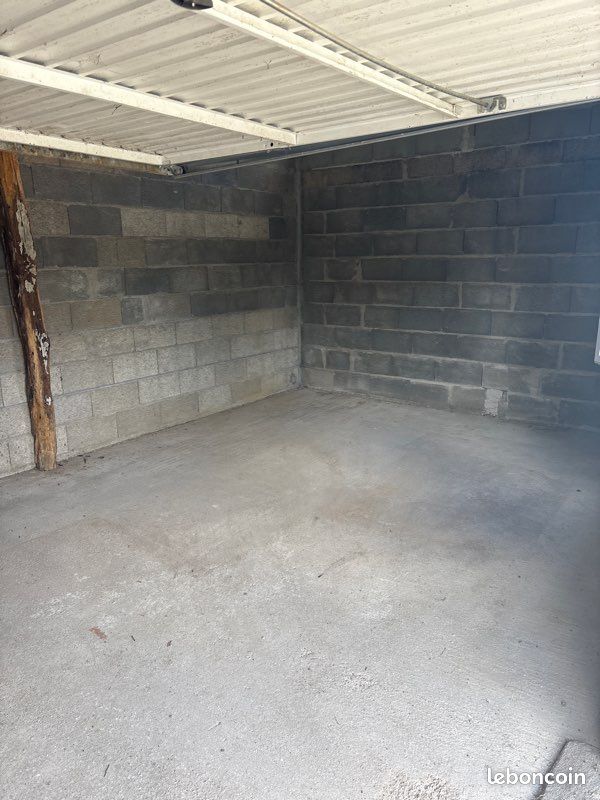 Local commercial 1 pièce 38 m² · à Tours · 38 m² · 260 €/mois