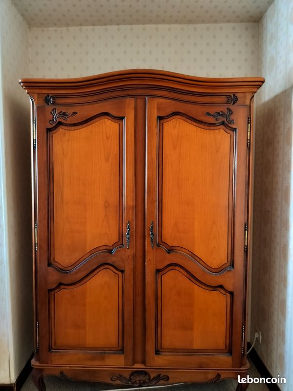 Armoire en bois (image 2)