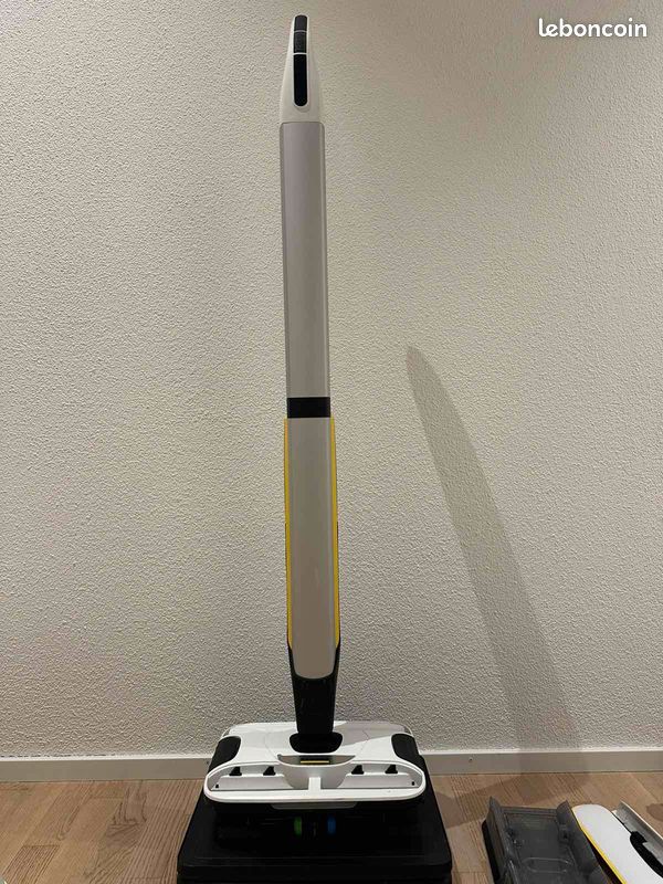 Aspirateur laveur KARCHER FC 7 sans fil (image 1)